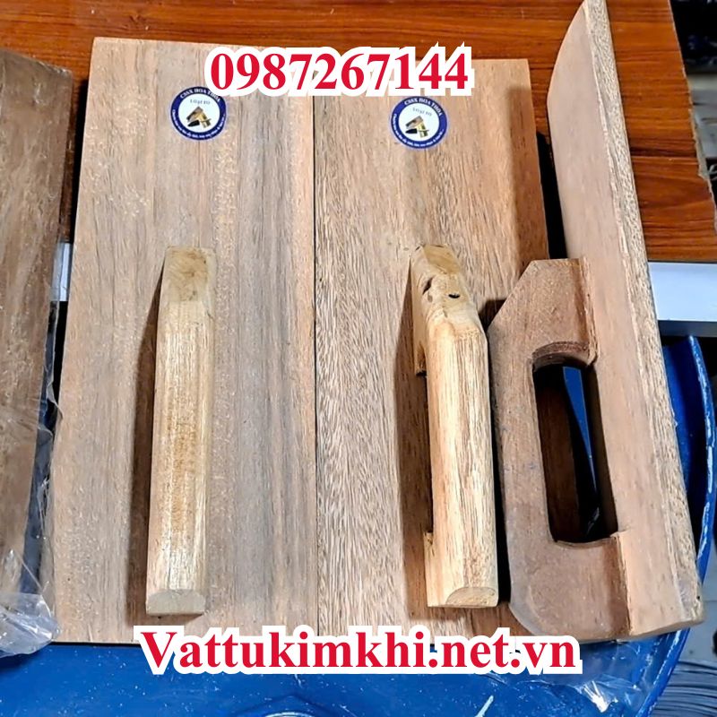 Tại sao thợ xây nên chọn bàn xoa gỗ?