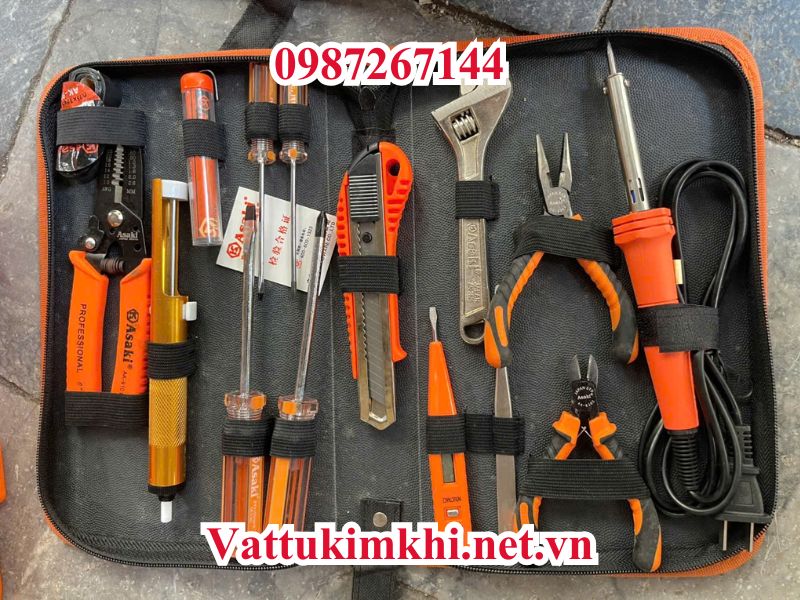 Bộ dụng cụ cơ khí Asaki 16 chi tiết: Nhỏ gọn nhưng đầy đủ