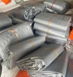 Đặc điểm nổi bật của bạt trắng xám nhũ bạc