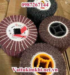 Quả nỉ đánh bóng